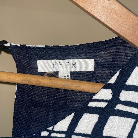 HYPER: BLUE AND WHITE ROMPER - Picture 3 of 7